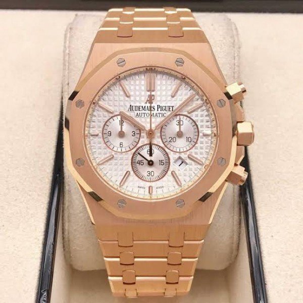 Audemars pigeut royal oak chopper White