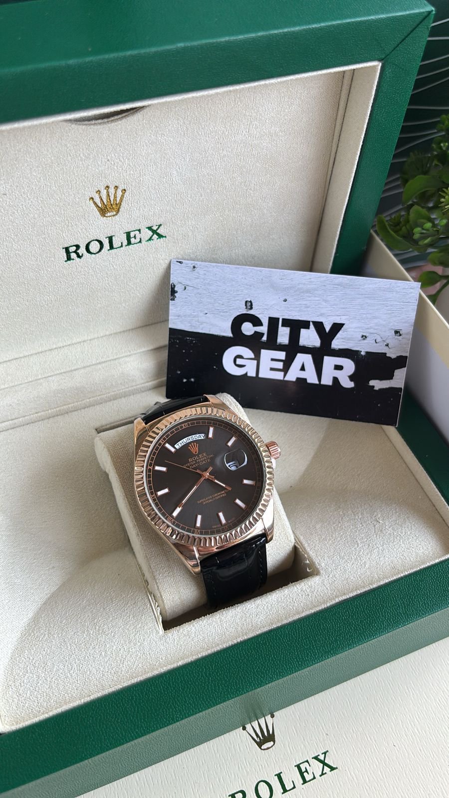 Rolex Day Date kather
Rose gold