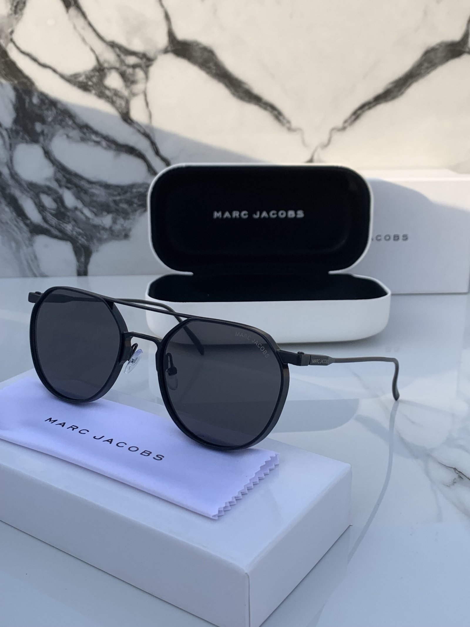 Marc Jacobs Metal Full Black Sunglasses
