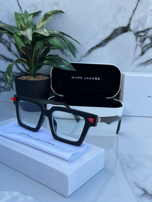 Marc Jacobs Kuboraum K55 Black Plano