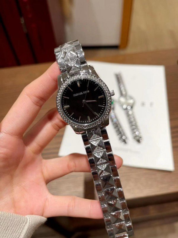 Michael Kors Runaway Pave Silver Black