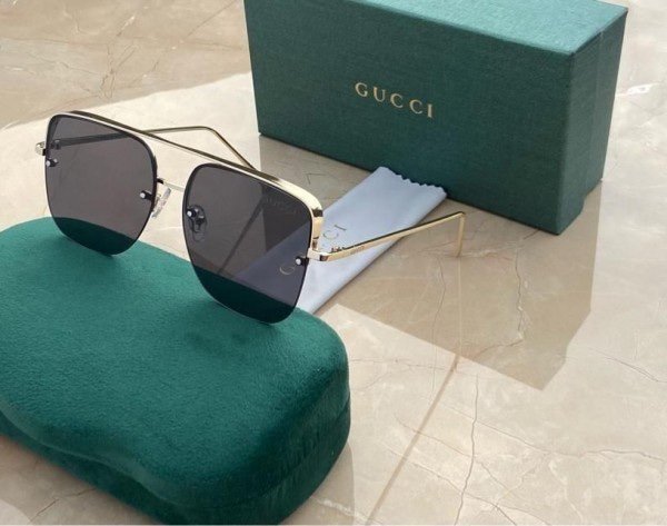 Gucci Square Gold Black Sunglasses