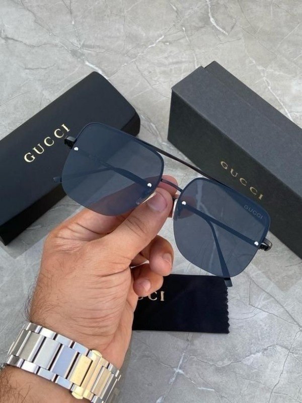 Gucci Square All Black Sunglasses