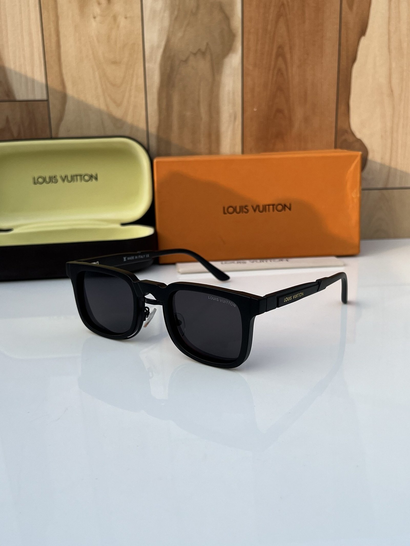 Louis Vuitton 1008 Full Black Sunglasses