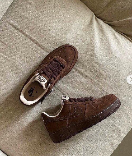 Nikee airforce cacao wow with keychain