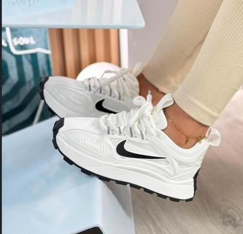 NIKEE BAILLELI PLATFORM SNEAKER WHITE