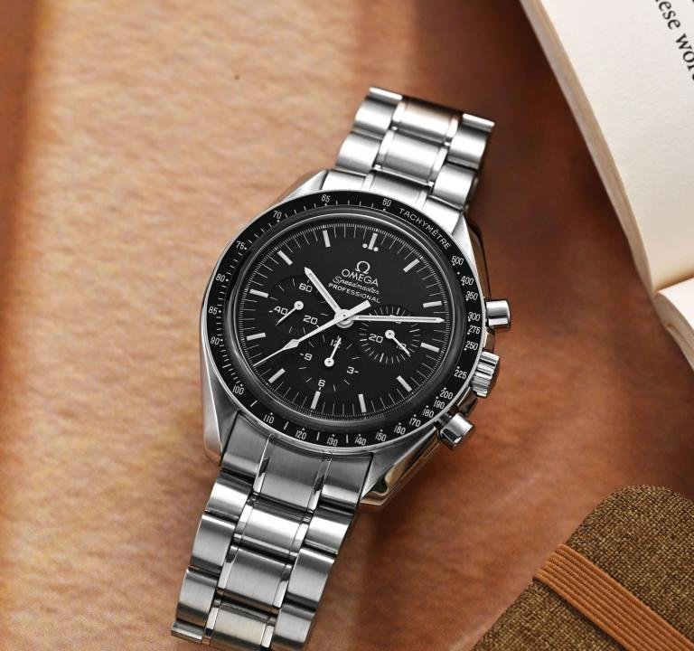 Omeg_a speedmaster Moonwatch Professional