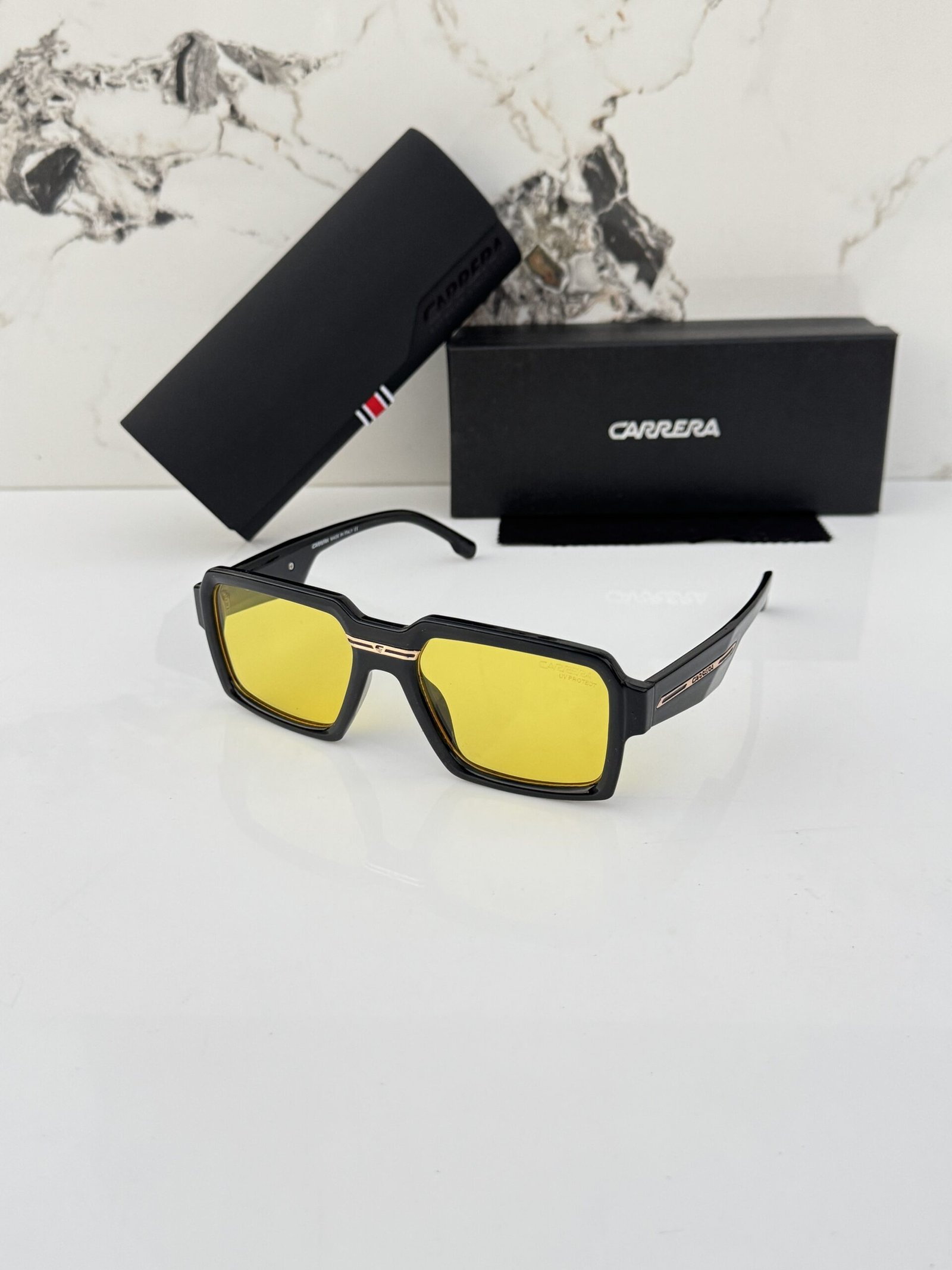 Carrera black yellow
