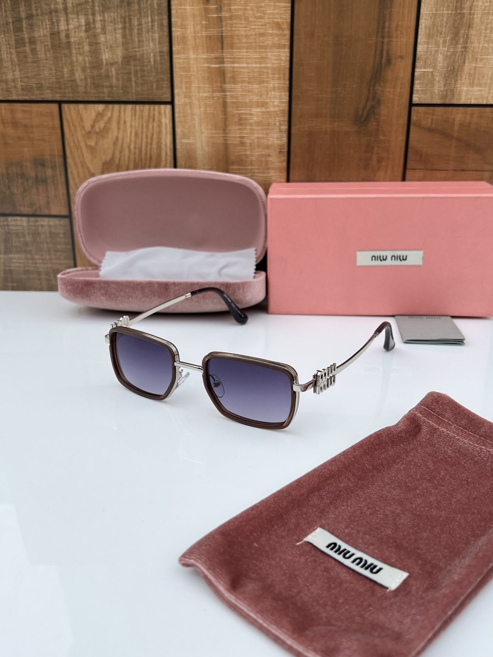 Miu_miu_559_silver_peach_shaded