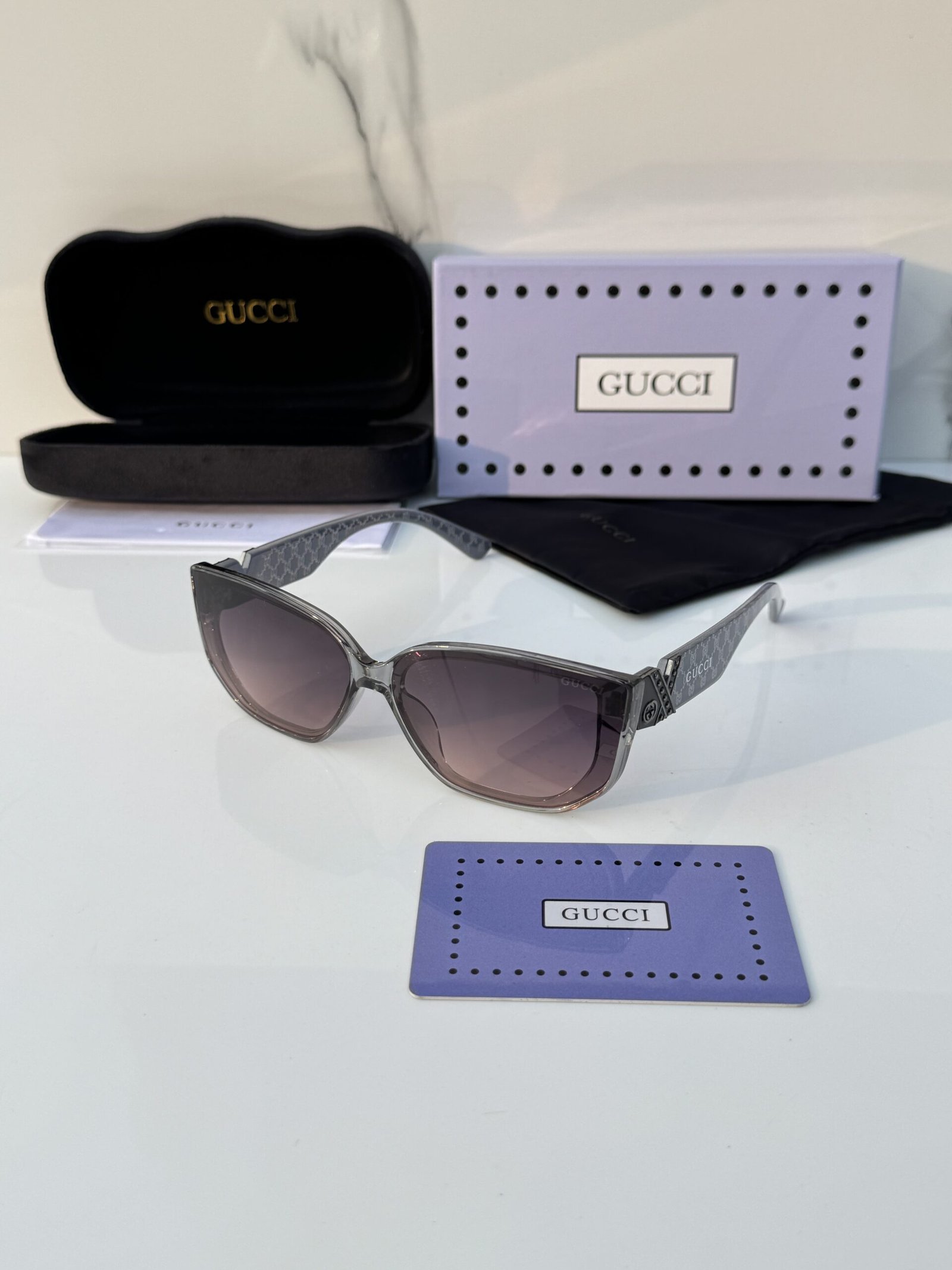 Gucci_2898_grey_pink