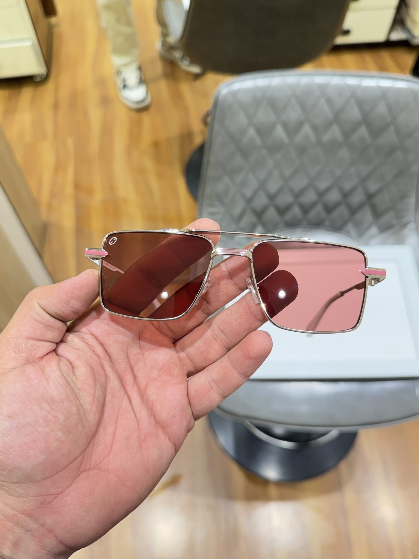 T henri 3844 silver pink