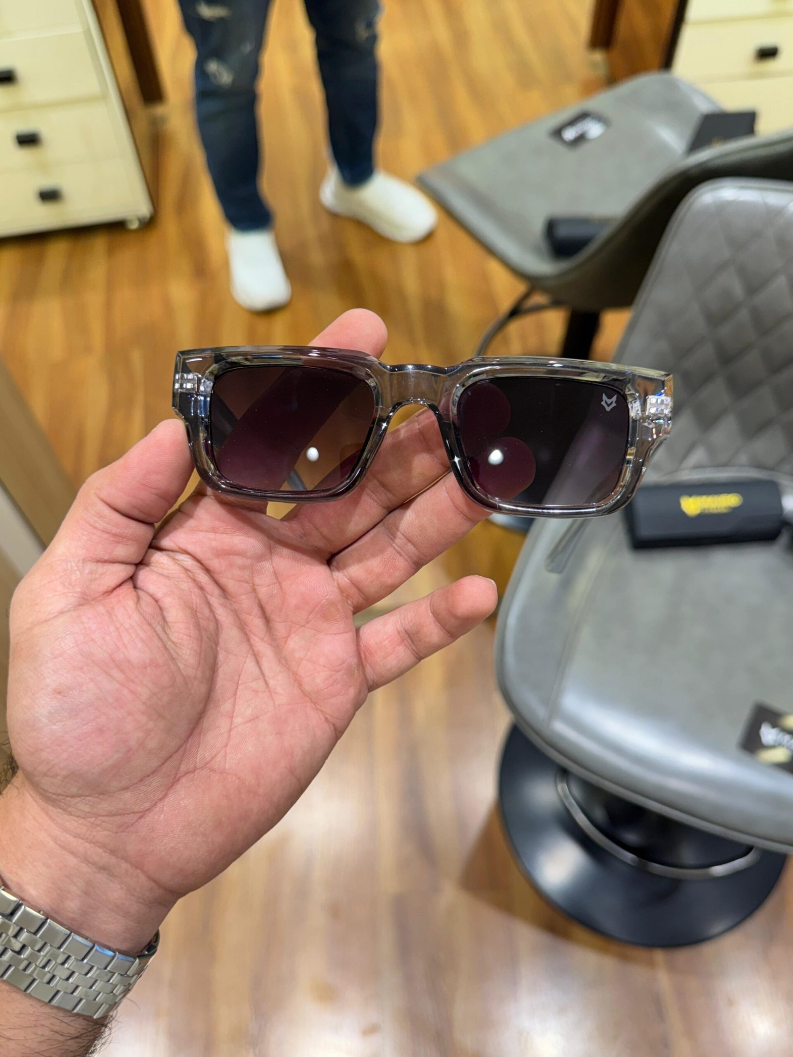 Mairo 9826 grey black