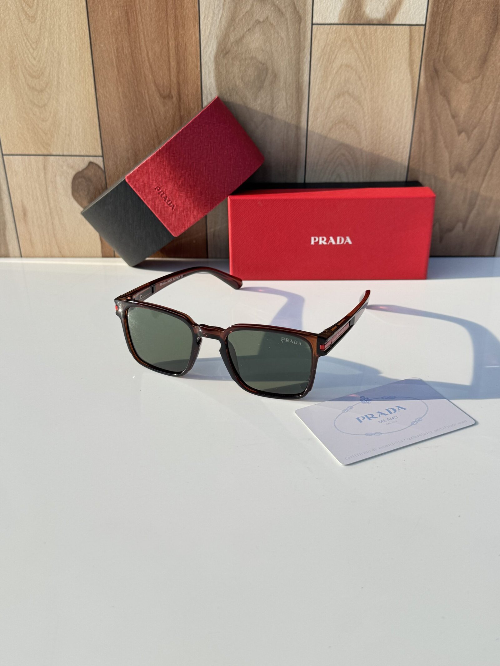 Prada_829_brown_green