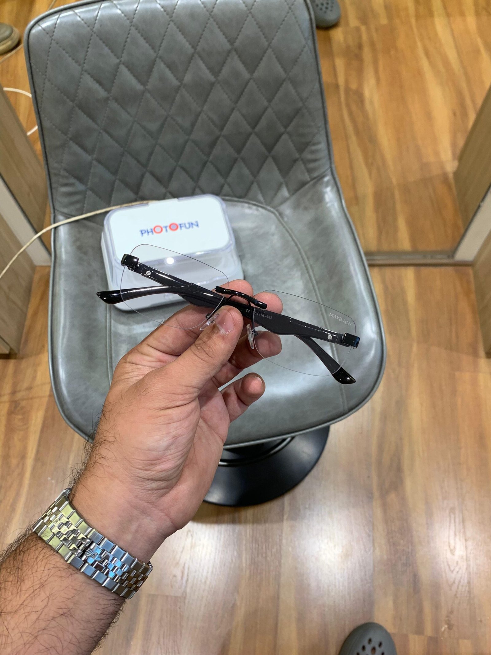 Maybach_Z25_black_tint