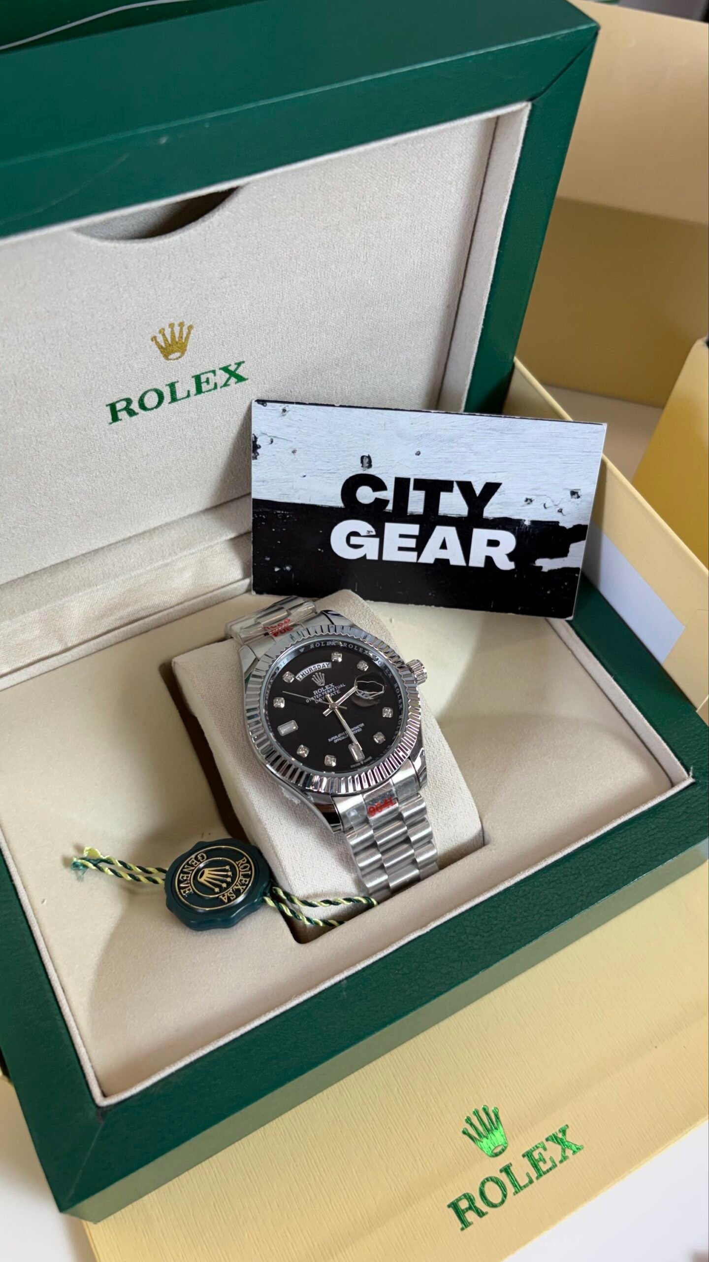 Rolex Oyster Perpetual Day Date Diamond Silver-Black