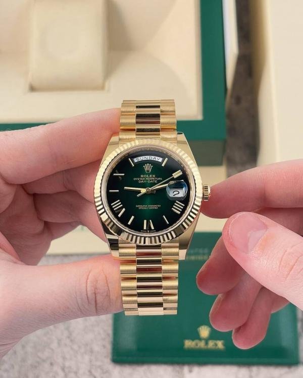 Rolex Oyster Perpetual Day Date Gold-Green