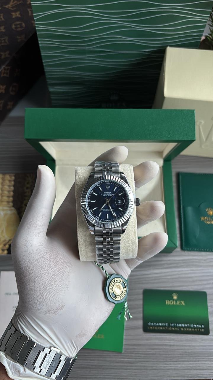 Rolex Oyster Perpetual Date Just Silver Black Watch