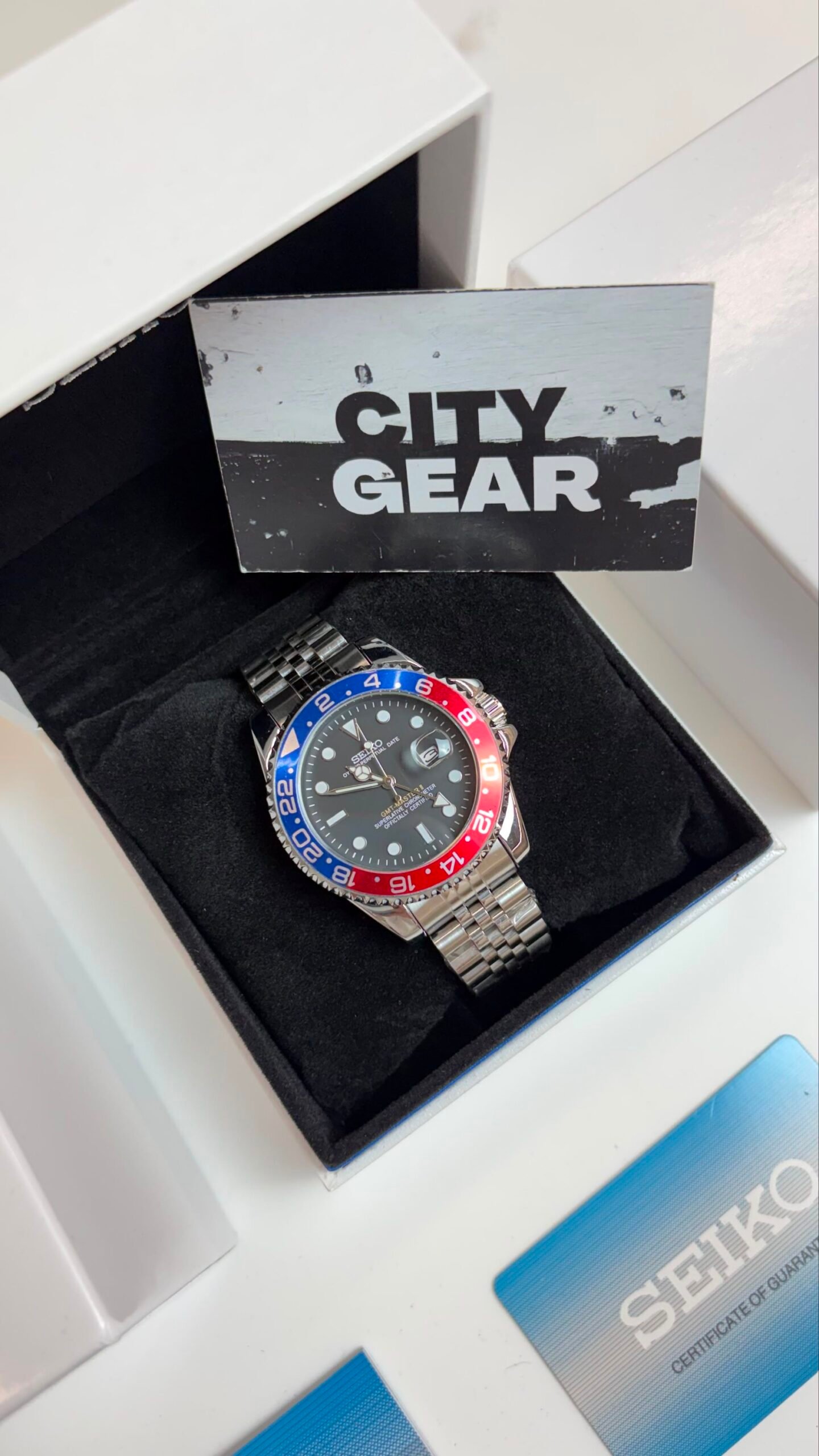 Seiko Oyster Perpetual Gmt Red Blue Watch