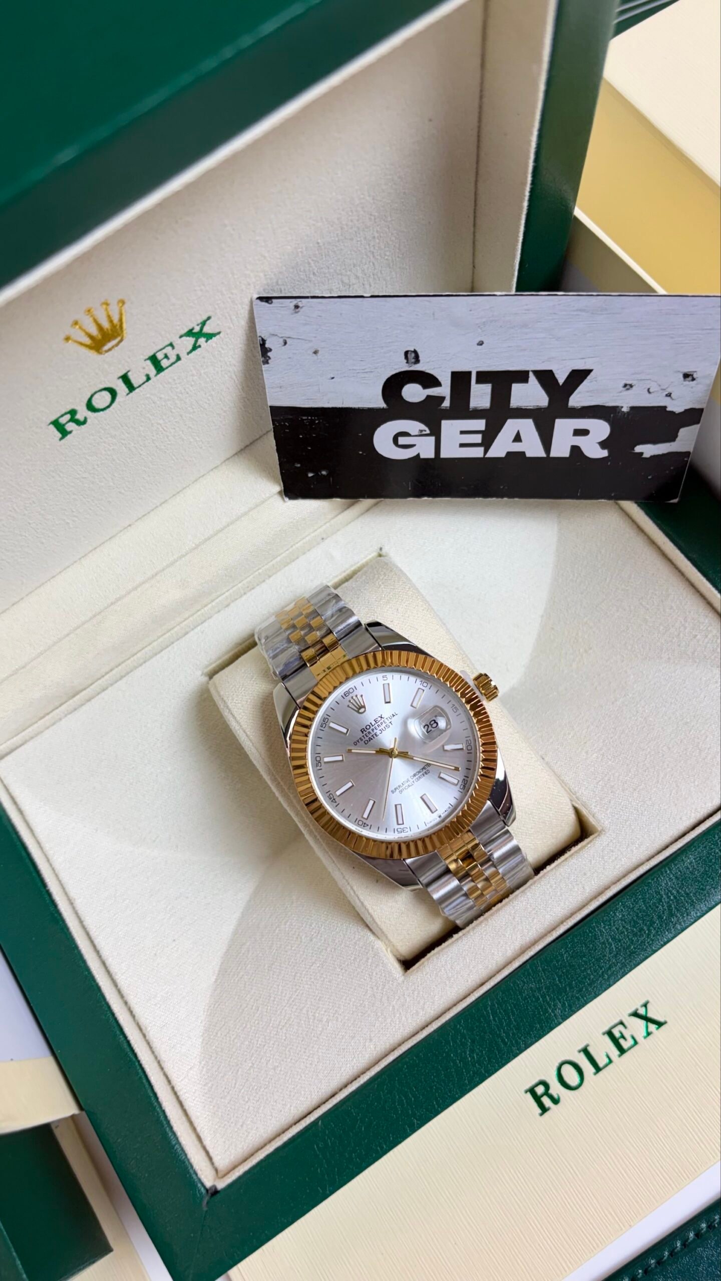 Rolex Oyster Perpetual Date Just 2Ton White